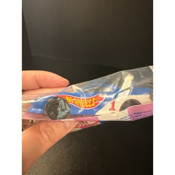 1993 McDonald’s Hot Wheels Camaro #1 Happy Meal Toy Sealed - Picture 9 of 10